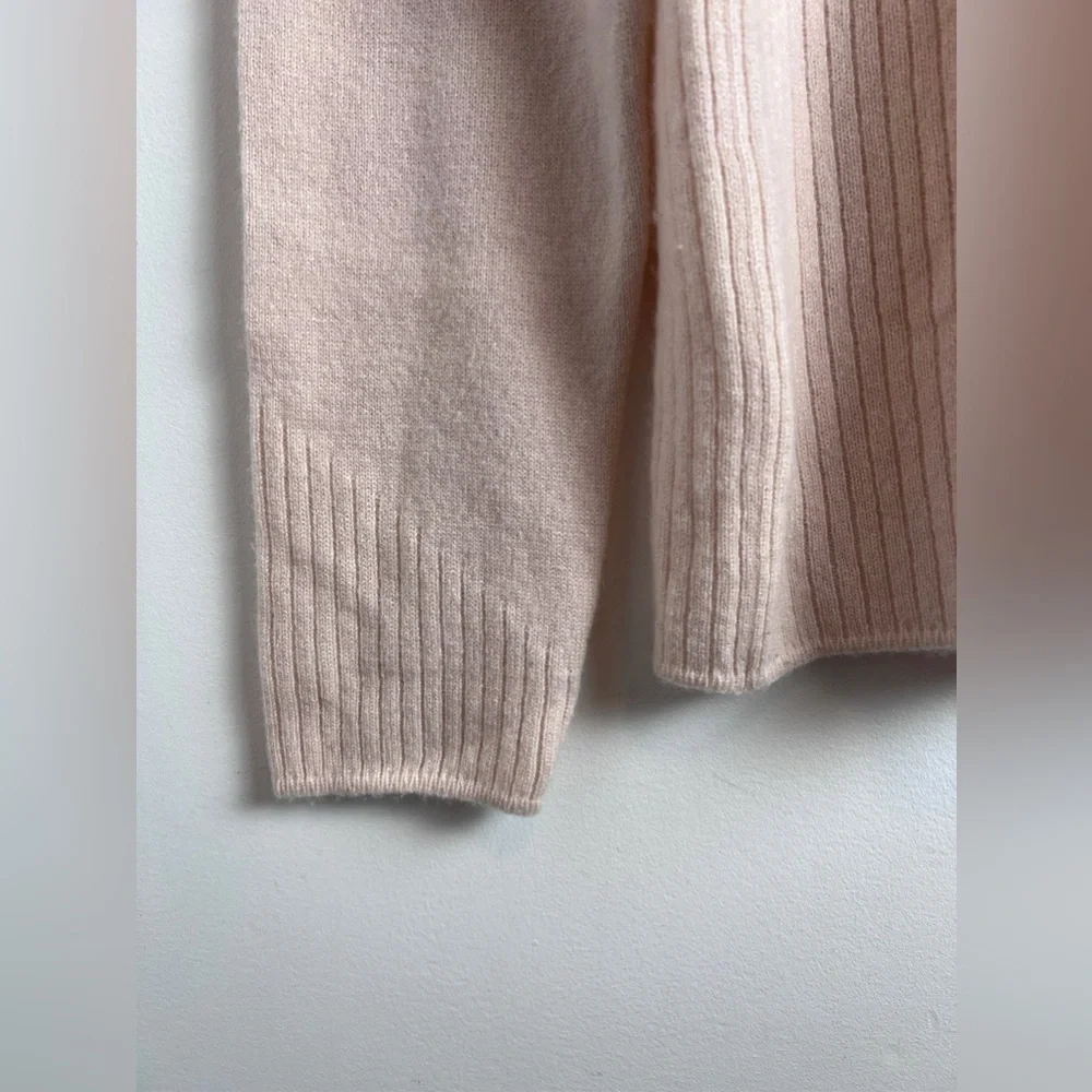 Vintage Paul Stuart Cashmere Sweater - Picture 2 of 10